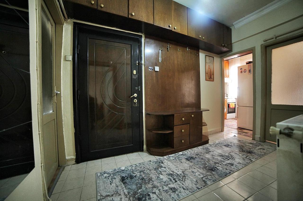 Private Room Close To Merter And Gungoren Textile Center 이스탄불 외부 사진
